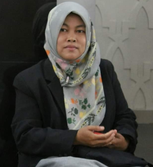 Ketua Bawaslu Padang Panjang, Santinna